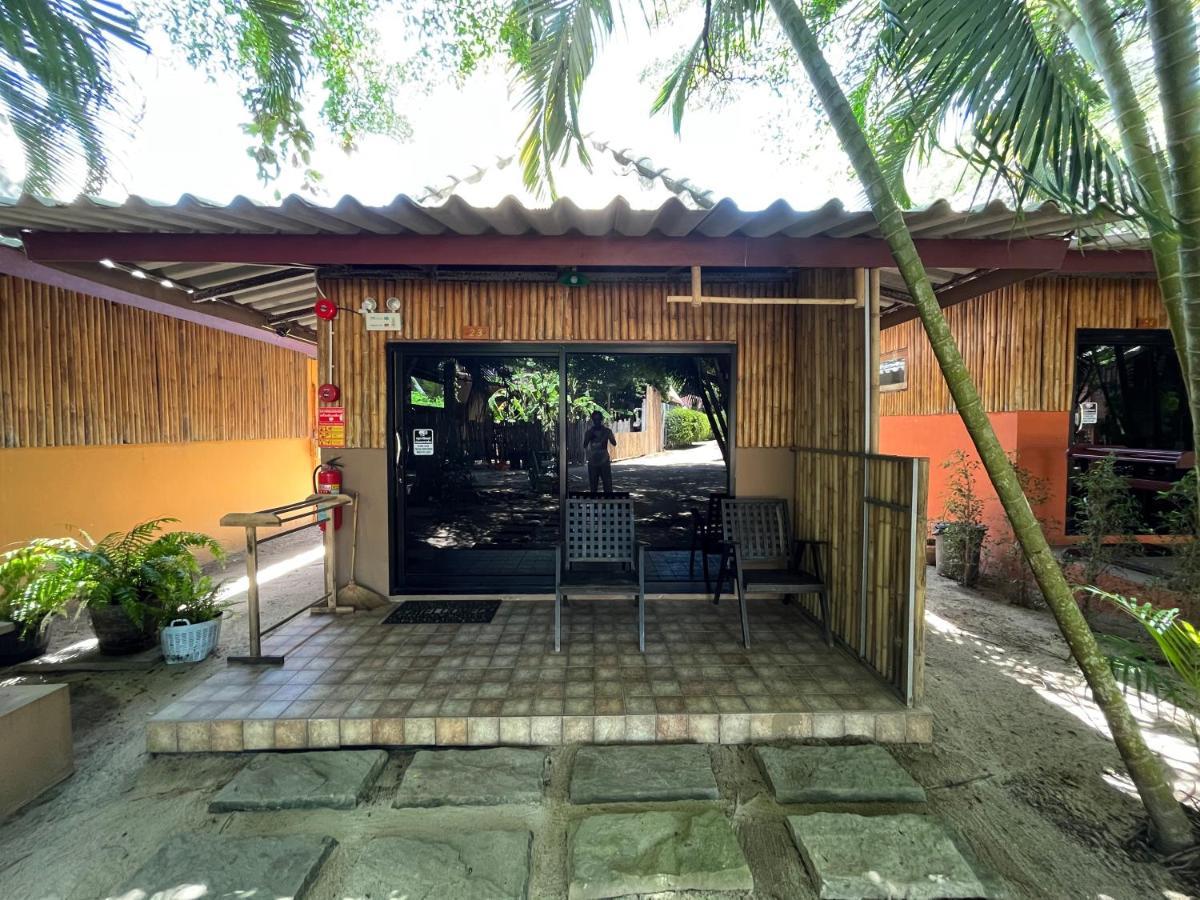 Sabaii Bay Resort Baan Tai Zewnętrze zdjęcie
